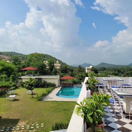 Aura Gold Resort 烏代浦 外观 照片