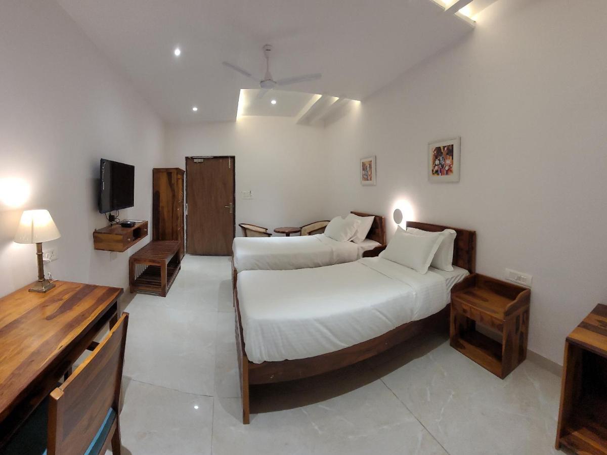 Aura Gold Resort 烏代浦 外观 照片
