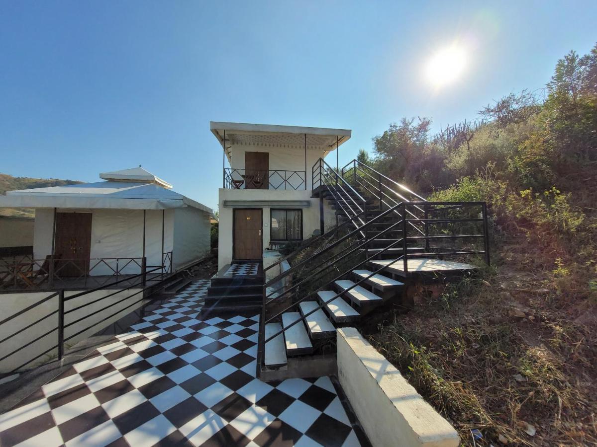 Aura Gold Resort 烏代浦 外观 照片