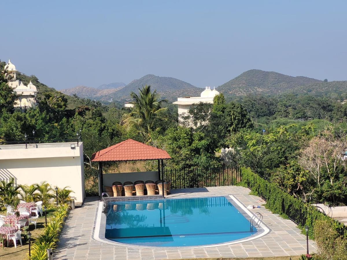 Aura Gold Resort 烏代浦 外观 照片